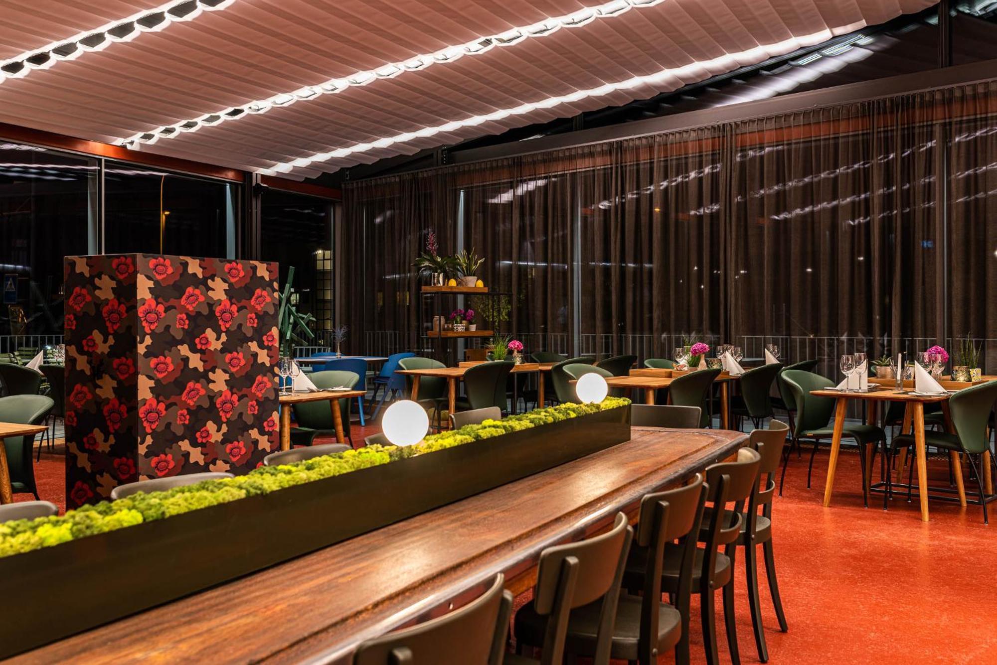 Hirschen Oberkirch - Design Boutique Hotel Luaran gambar