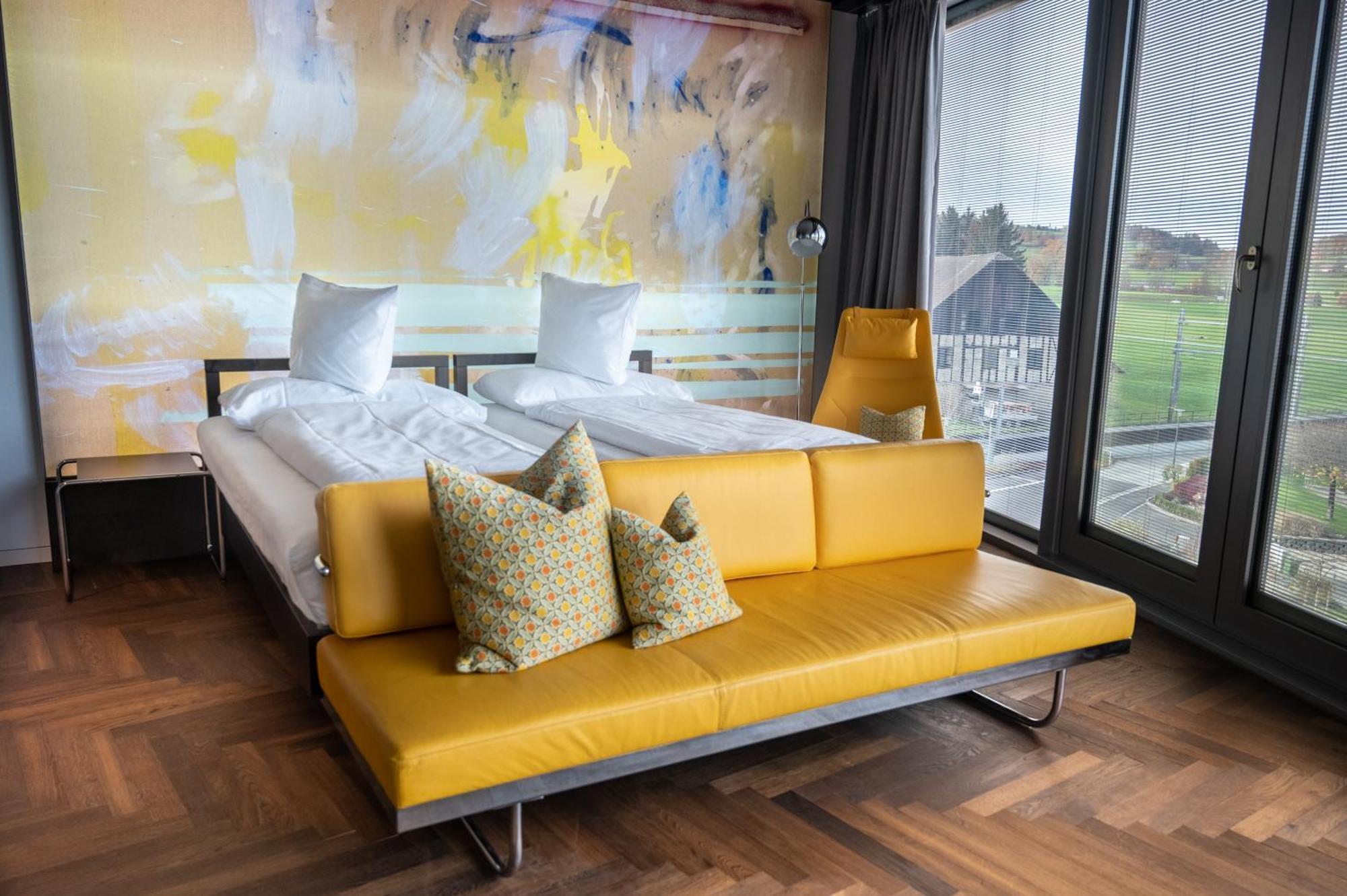 Hirschen Oberkirch - Design Boutique Hotel Luaran gambar